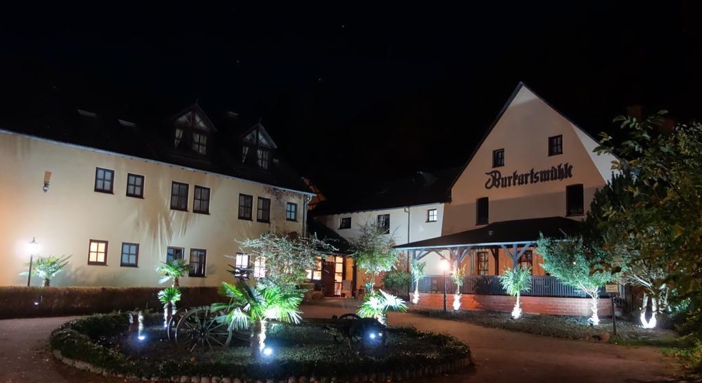 Landhotel Burkartsmühle Hofheim am Taunus Exteriör bild